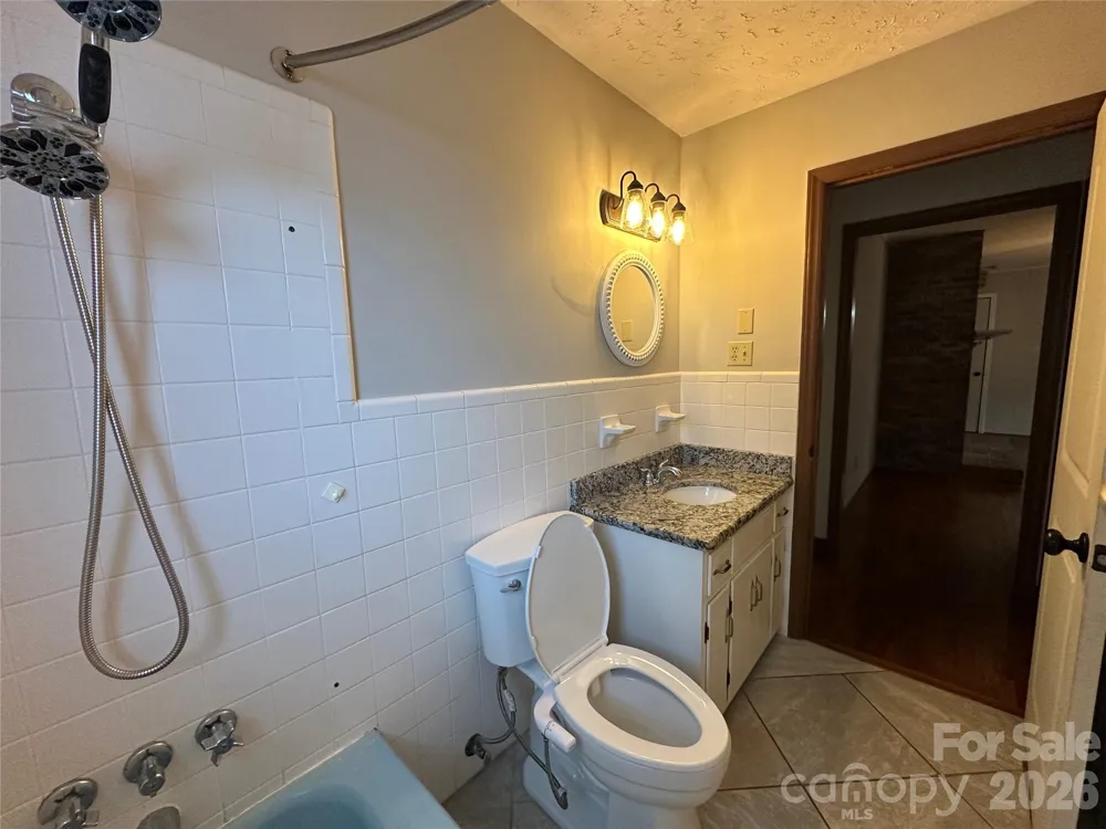 5212 Walter Starnes Place Granite Falls, NC 28630