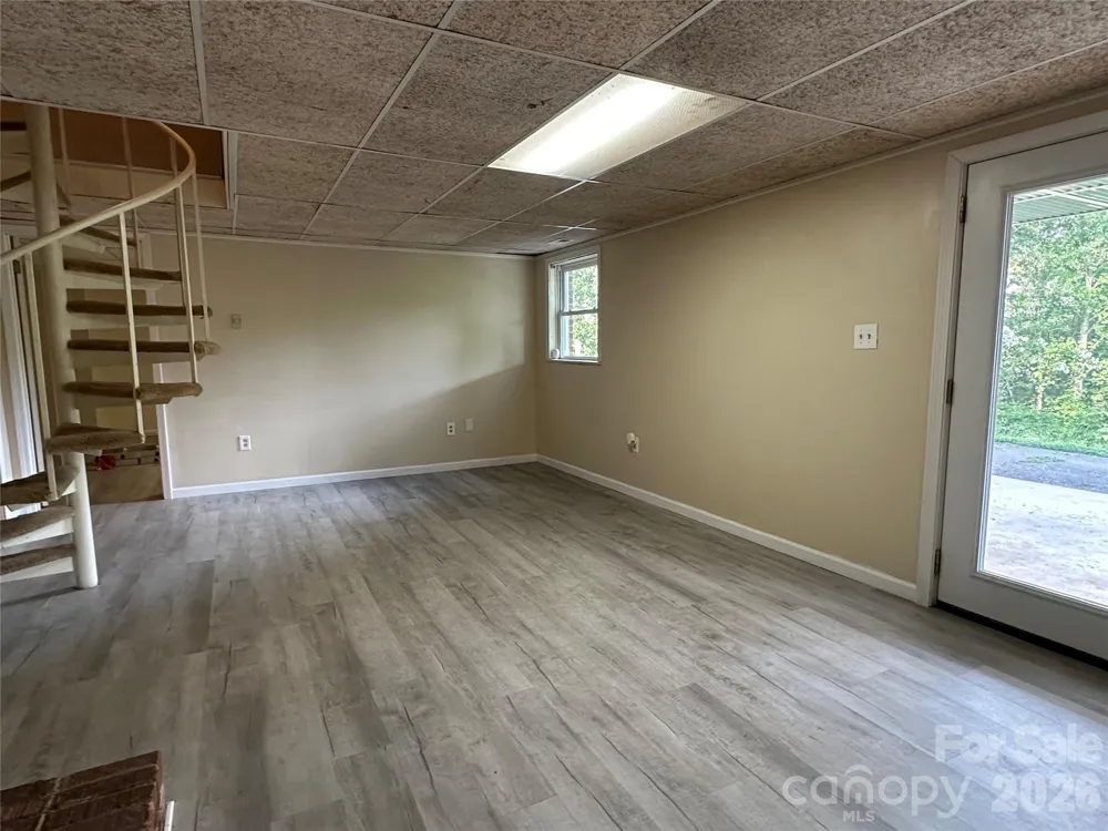 5212 Walter Starnes Place Granite Falls, NC 28630
