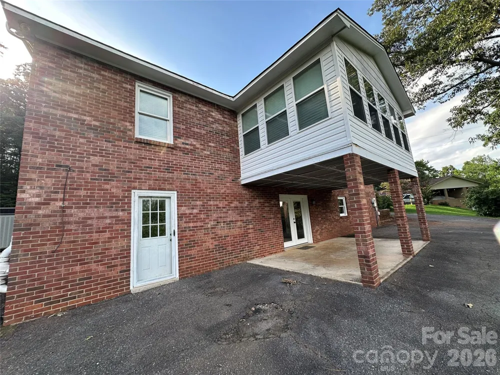 5212 Walter Starnes Place Granite Falls, NC 28630