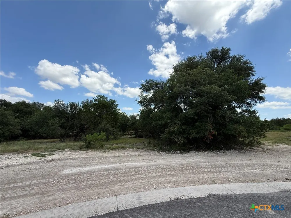 1220 Gannon Trail Salado, TX 76571
