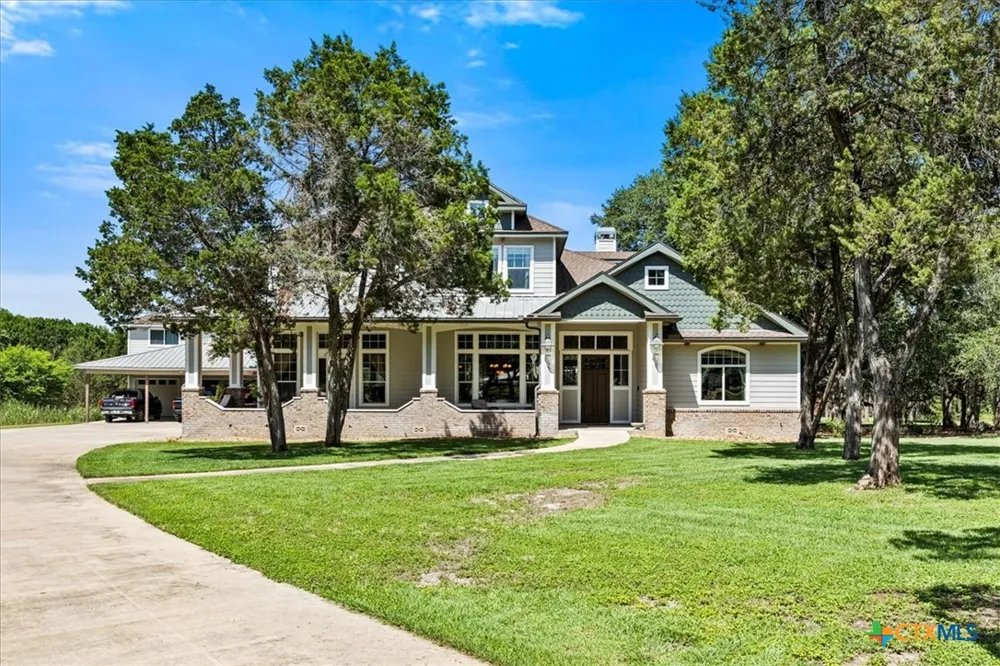 5 Horseshoe Trail New Braunfels, TX 78132