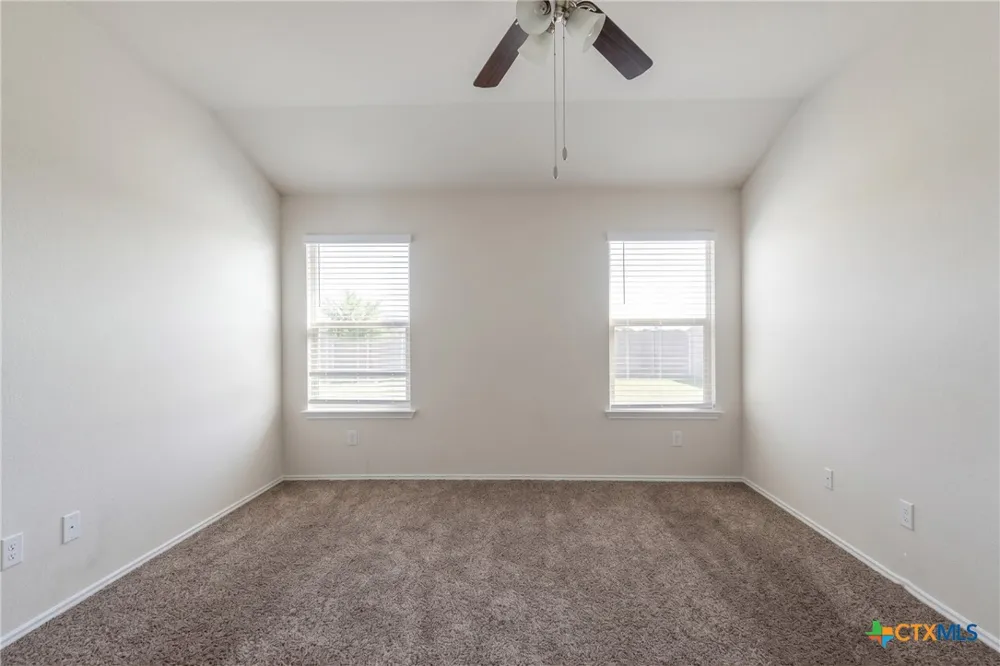 2044 Wigeon Way Copperas Cove, TX 76522
