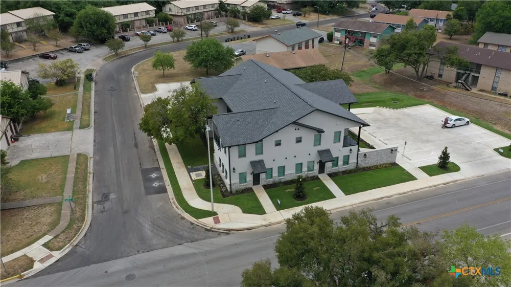 311 Craddock Avenue #102 San Marcos, TX 78666