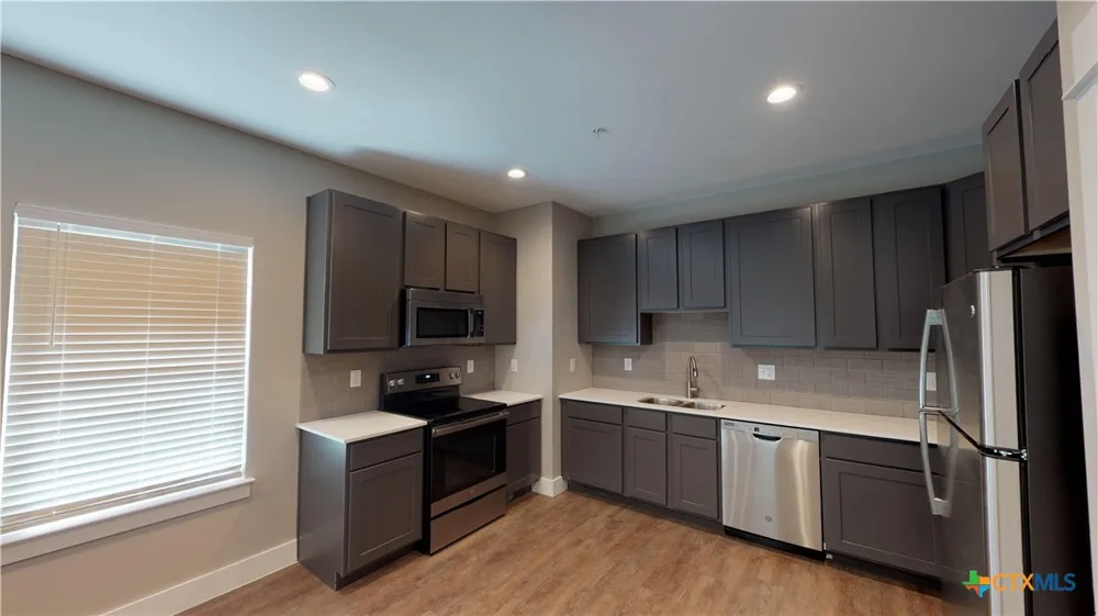 311 Craddock Avenue #102 San Marcos, TX 78666