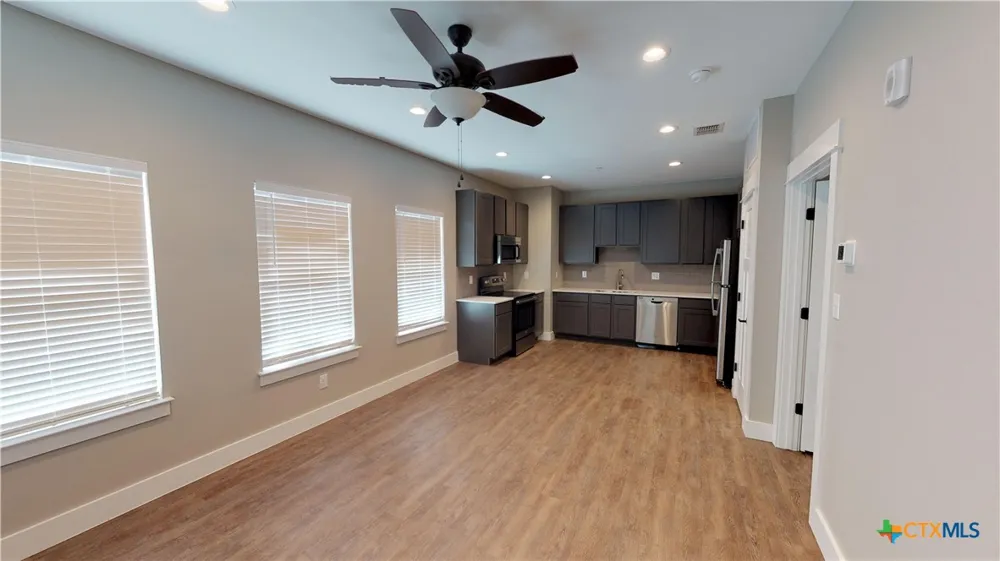 311 Craddock Avenue #102 San Marcos, TX 78666