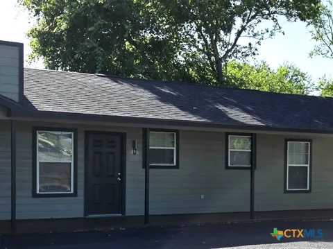 1037 W Court Street #B