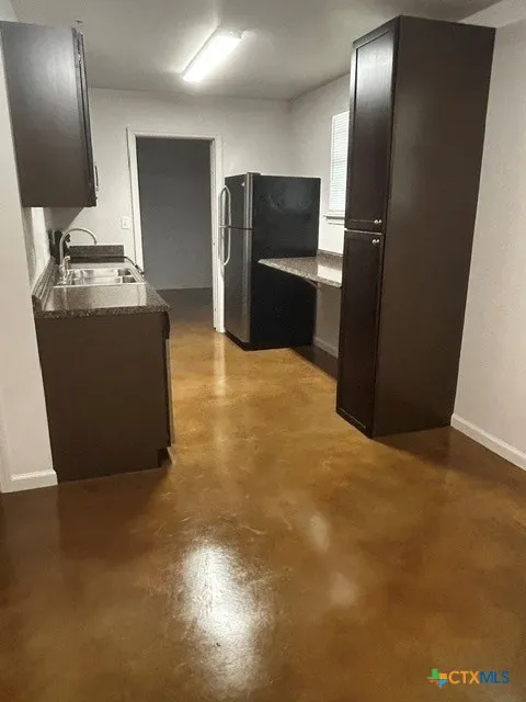 1037 W Court Street #B Seguin, TX 78155