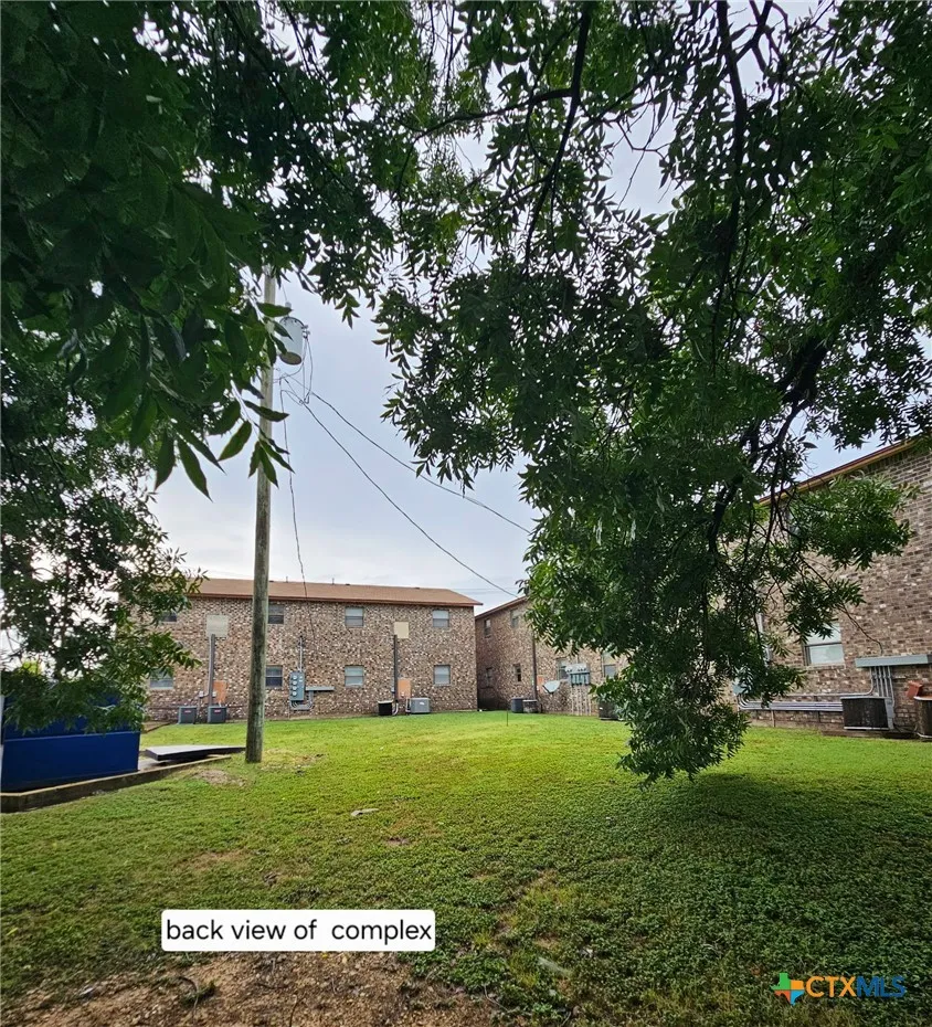 102 E Avenue A #6 Copperas Cove, TX 76522