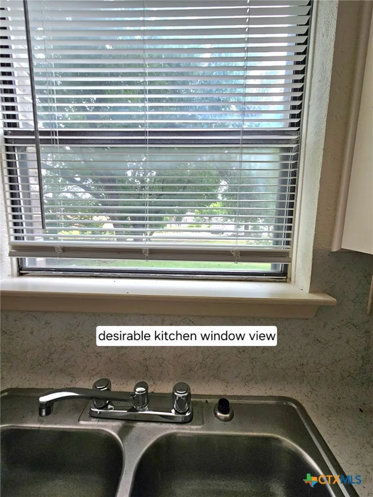 102 E Avenue A #1 Copperas Cove, TX 76522