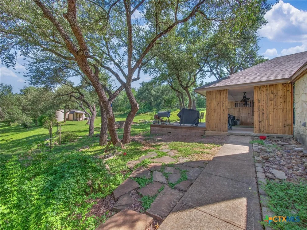 2611 Barton Hill Drive Bulverde, TX 78163