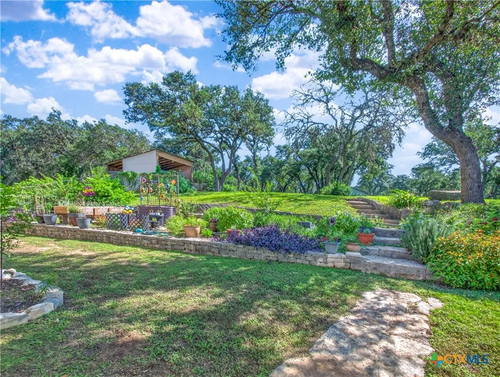 2611 Barton Hill Drive Bulverde, TX 78163