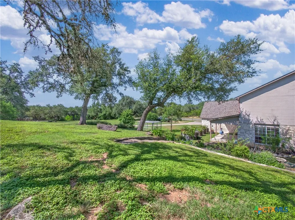2611 Barton Hill Drive Bulverde, TX 78163
