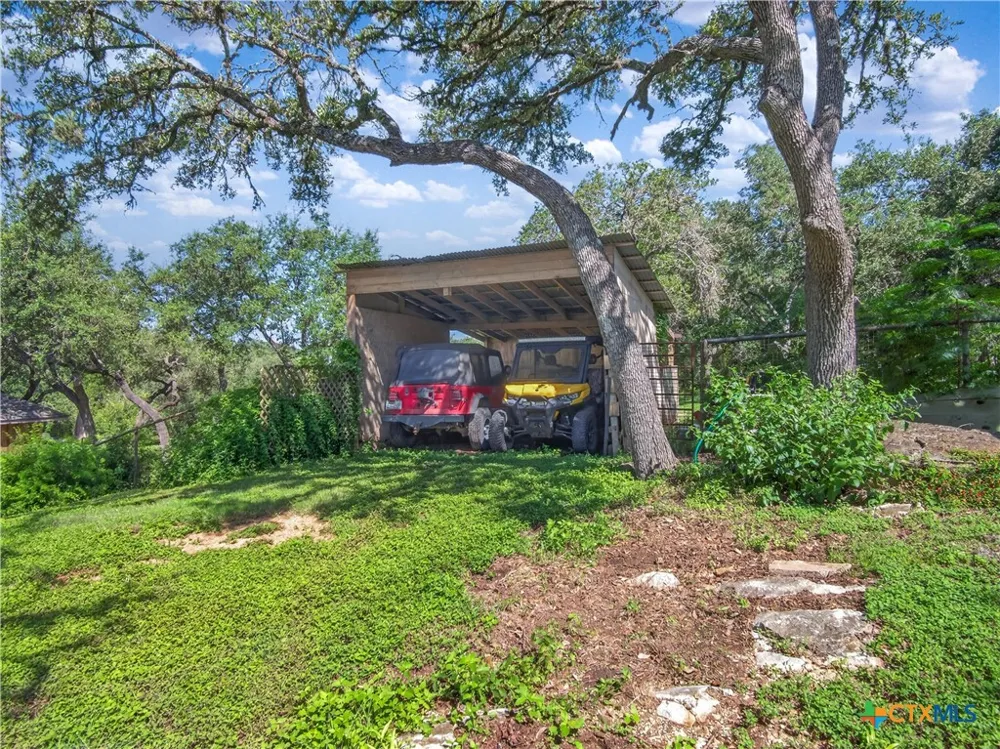 2611 Barton Hill Drive Bulverde, TX 78163