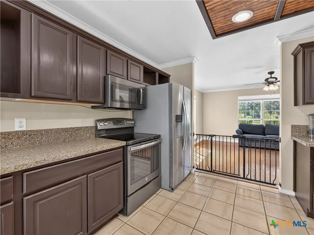 2611 Barton Hill Drive Bulverde, TX 78163
