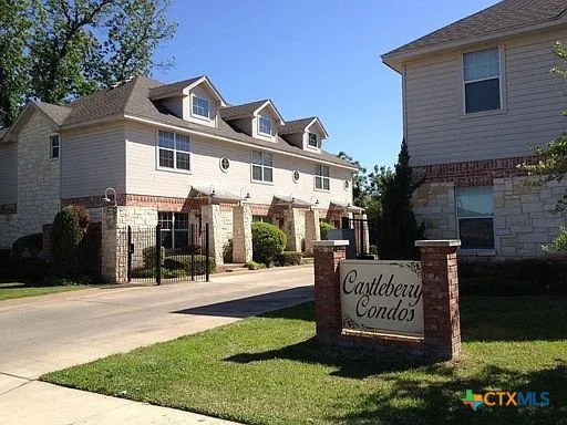 2101 S 7th Street Waco, TX 76706
