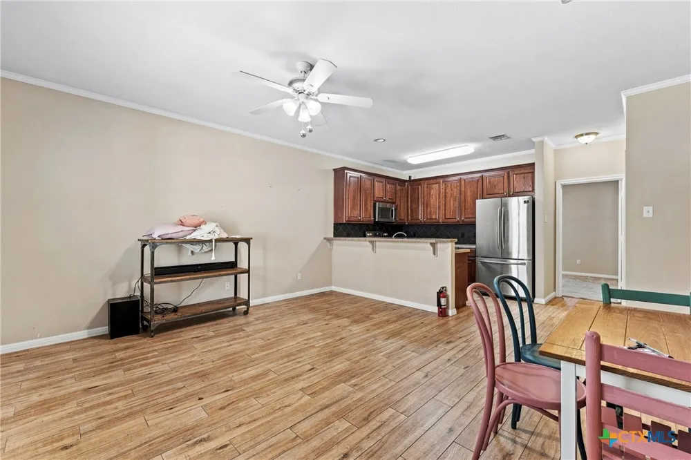 2101 S 7th Street Waco, TX 76706