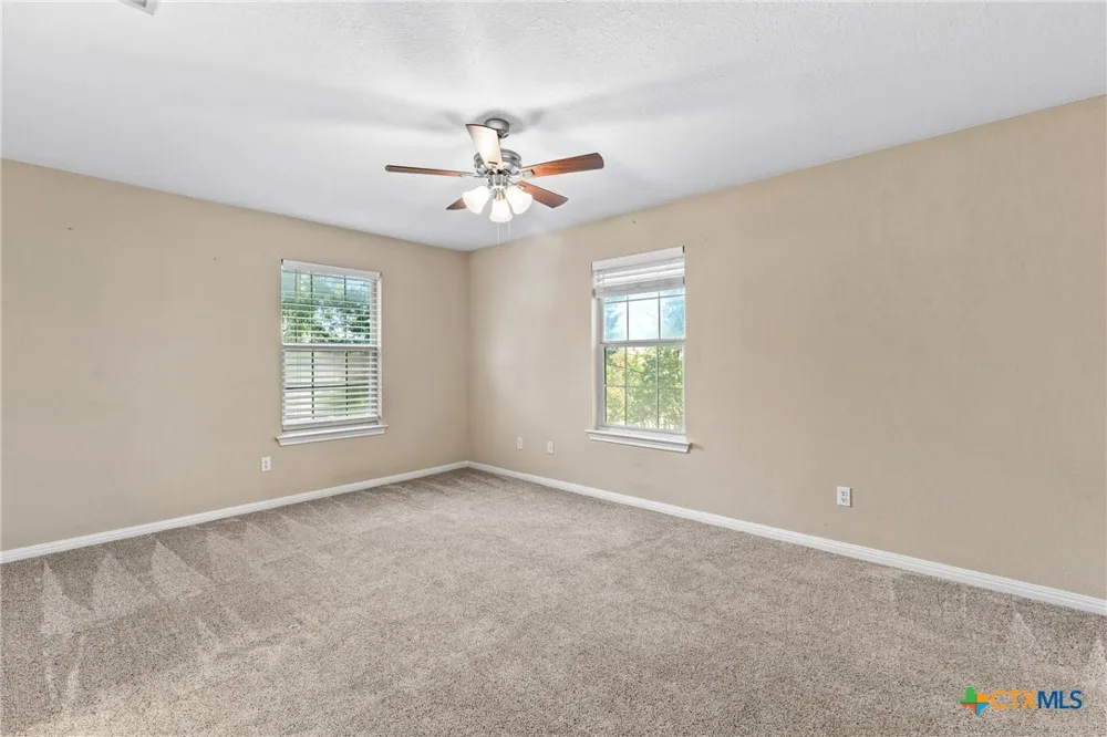 2101 S 7th Street Waco, TX 76706