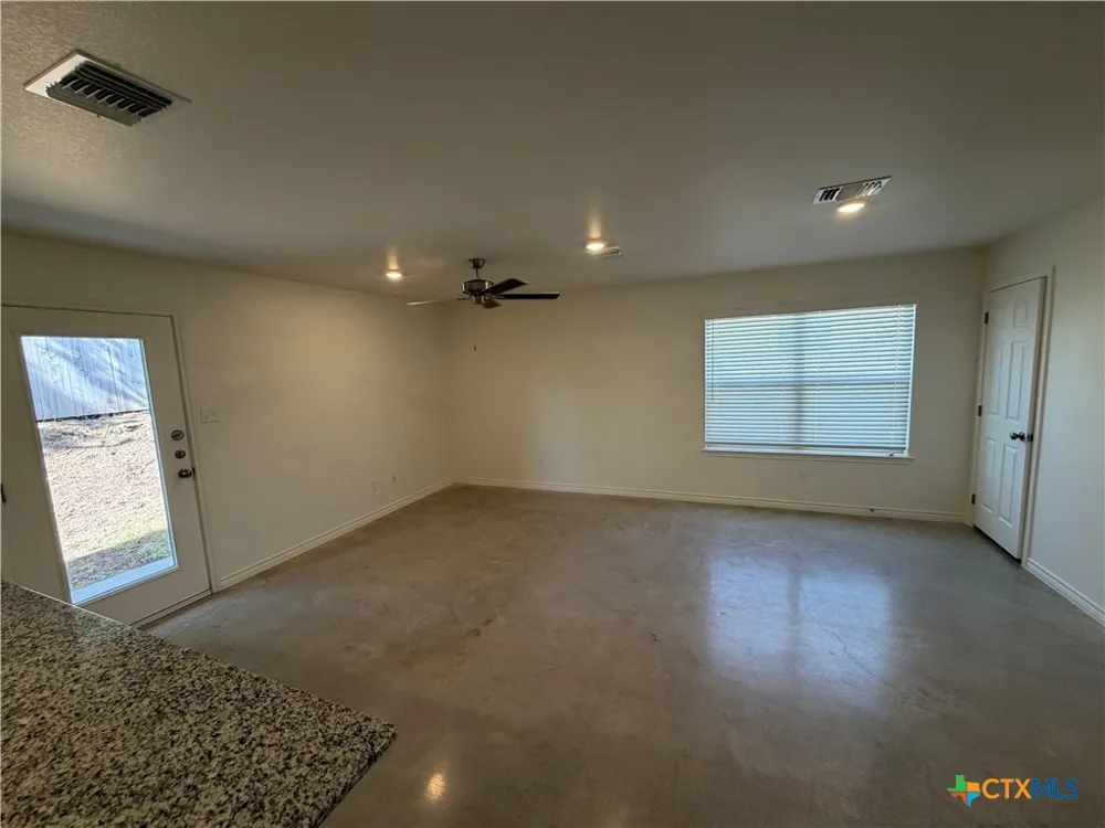 1816 Tejas Trail #A Harker Heights, TX 76548