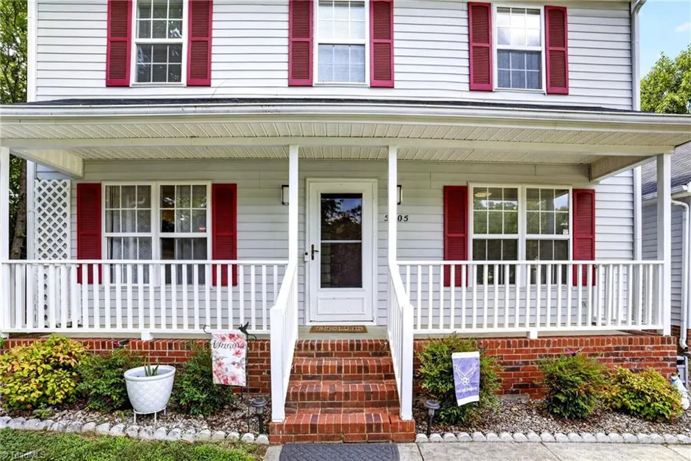 5805 Edgebrook Court Jamestown, NC 27282