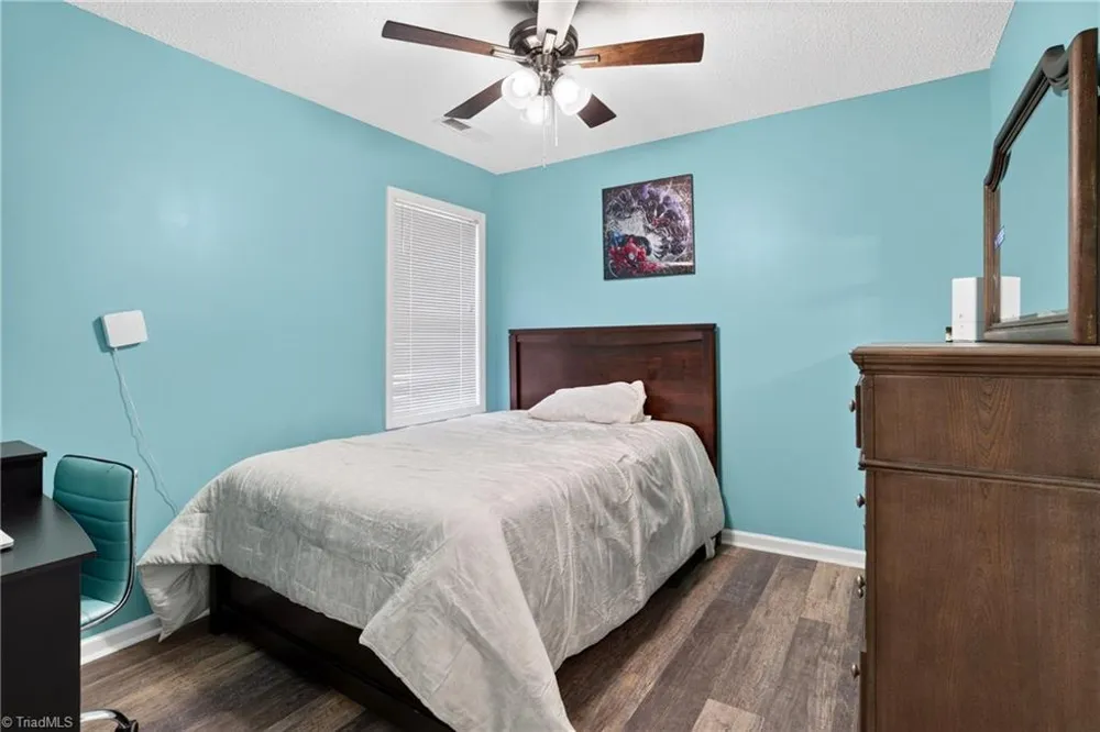 5805 Edgebrook Court Jamestown, NC 27282