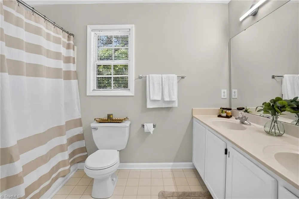 5805 Edgebrook Court Jamestown, NC 27282