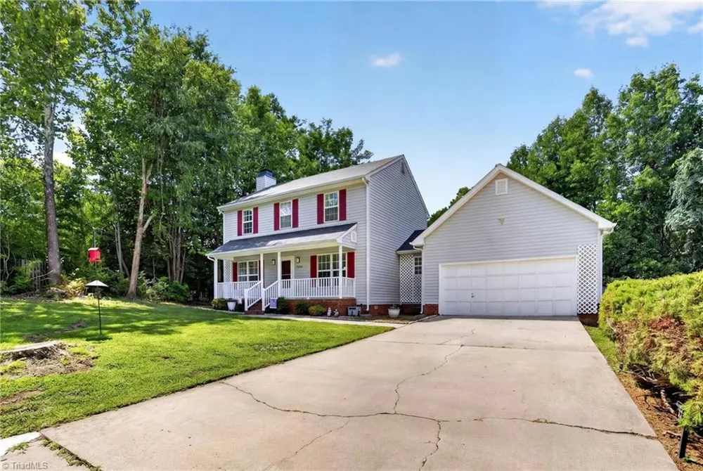 5805 Edgebrook Court Jamestown, NC 27282
