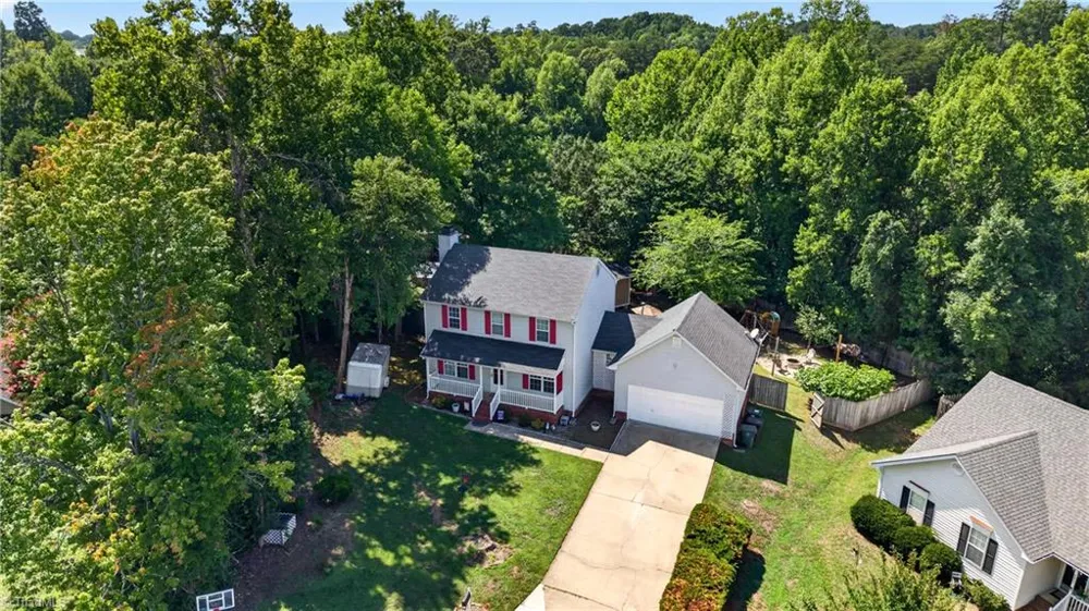 5805 Edgebrook Court Jamestown, NC 27282