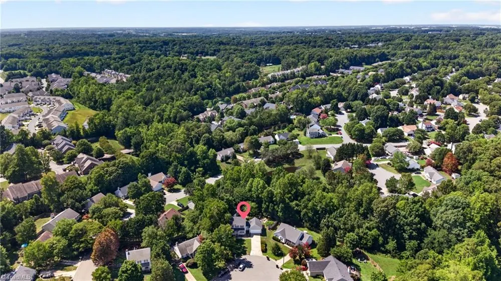 5805 Edgebrook Court Jamestown, NC 27282