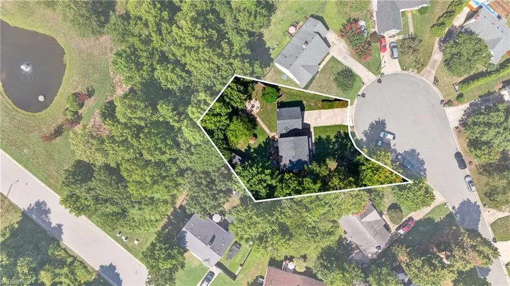 5805 Edgebrook Court Jamestown, NC 27282