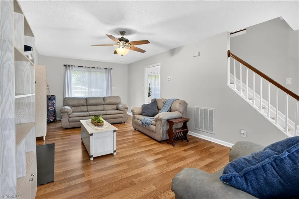 5805 Edgebrook Court Jamestown, NC 27282