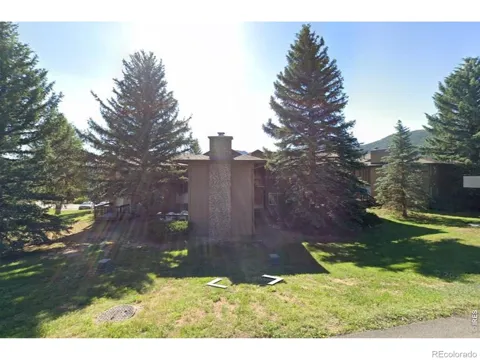 1121 Fairway Club Circle #A5