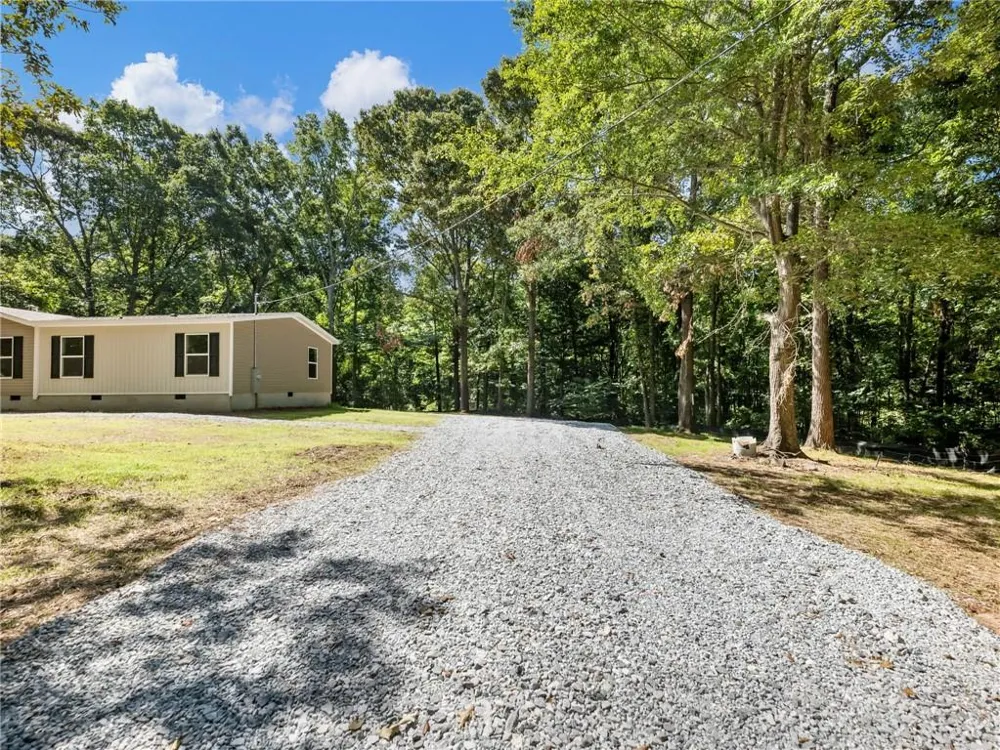 89 Upland Drive Maysville, GA 30558