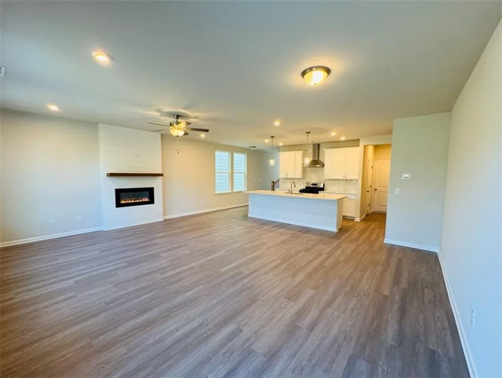 4645 Amethyst Cove Kennesaw, GA 30144