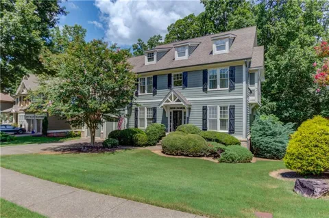 5989 Grand Loop Road