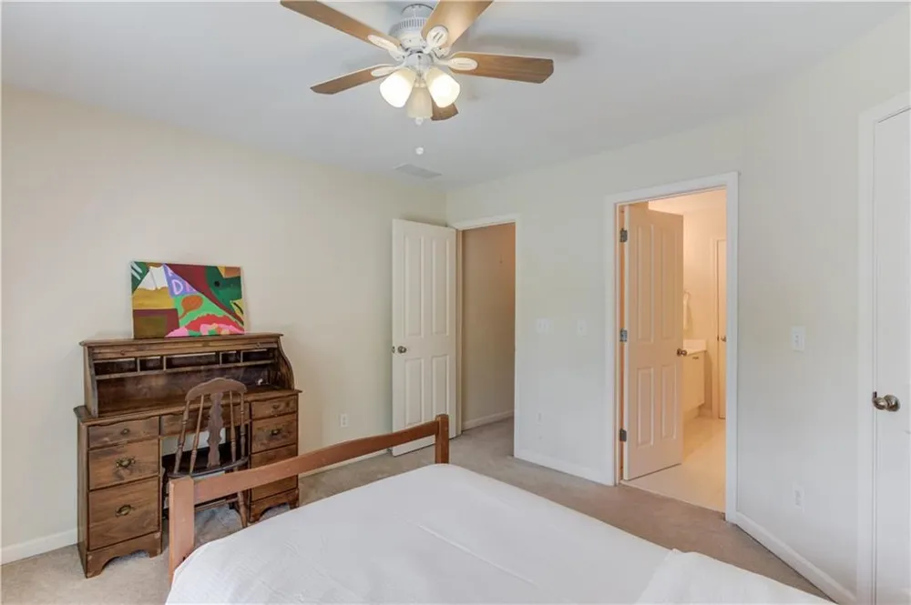 5989 Grand Loop Road Sugar Hill, GA 30518
