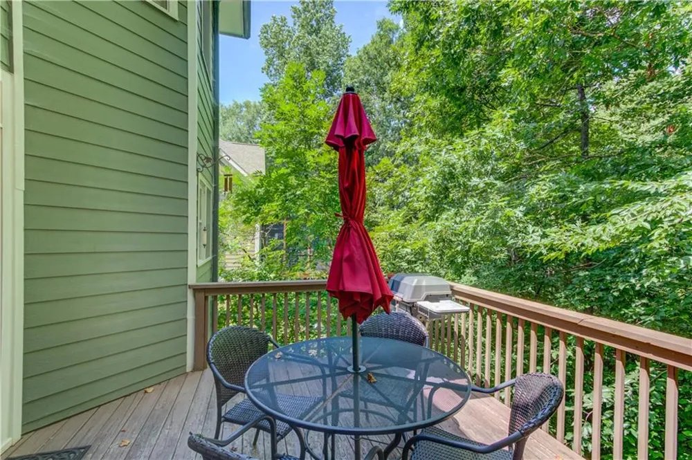 5989 Grand Loop Road Sugar Hill, GA 30518