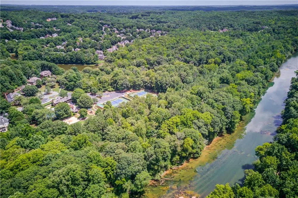 5989 Grand Loop Road Sugar Hill, GA 30518