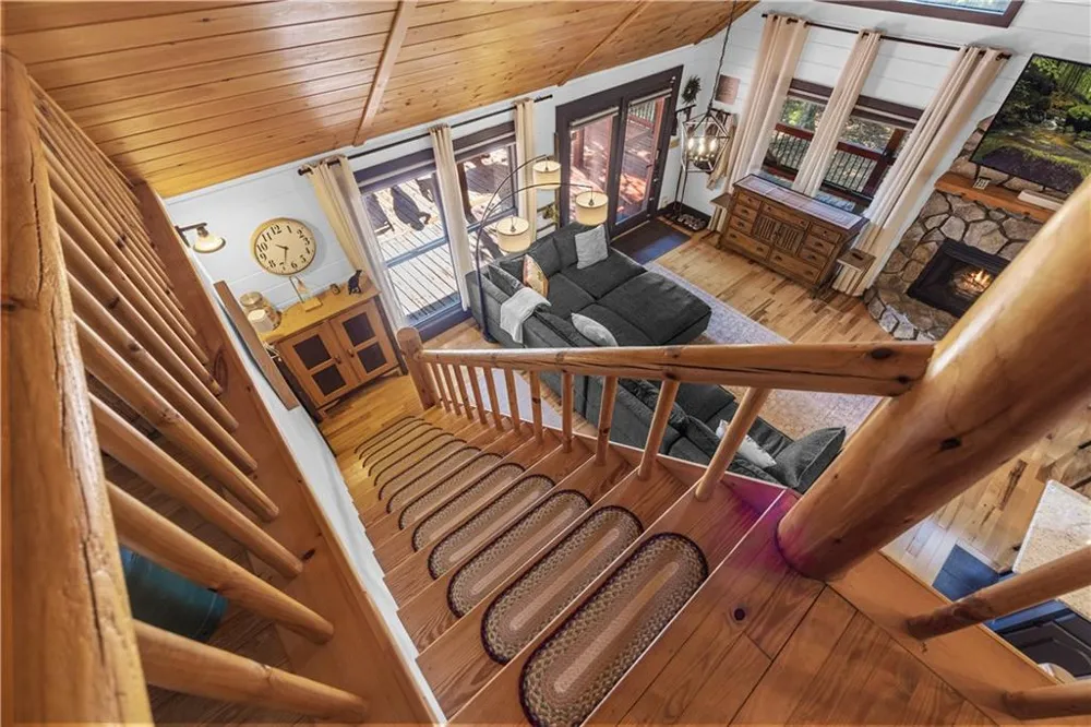 832 Scenic Mountain View Road Blue Ridge, GA 30513