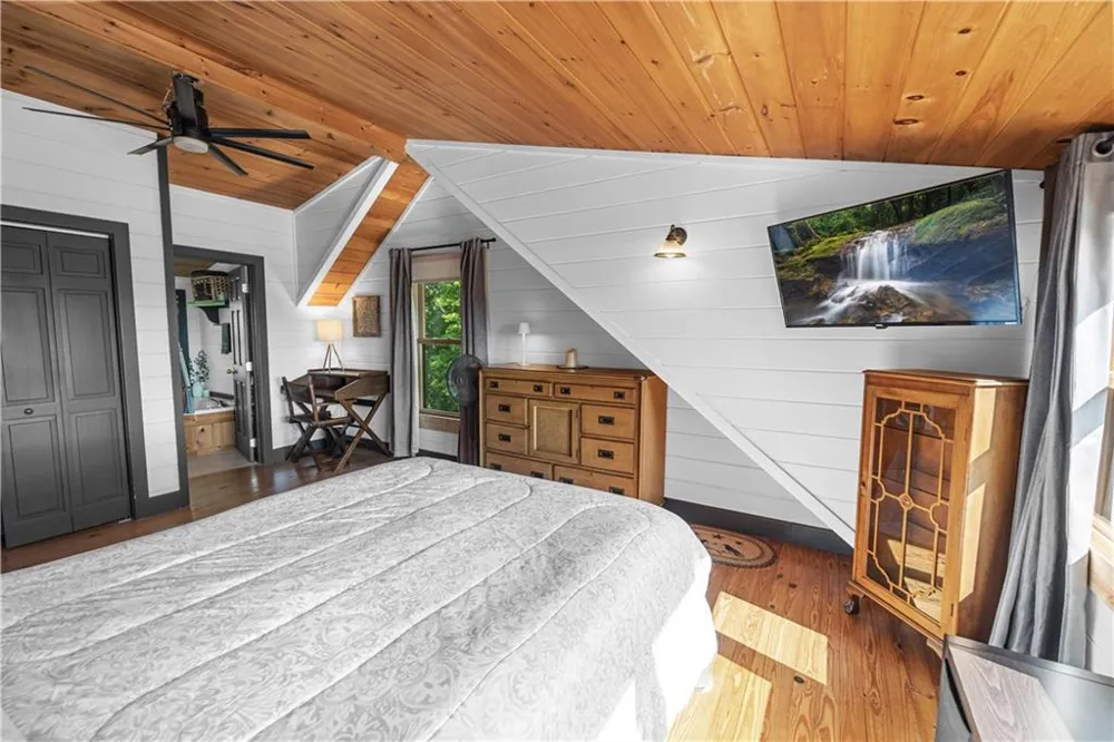 832 Scenic Mountain View Road Blue Ridge, GA 30513