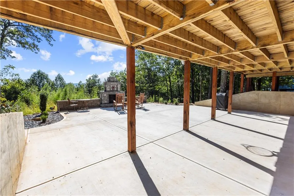 832 Scenic Mountain View Road Blue Ridge, GA 30513