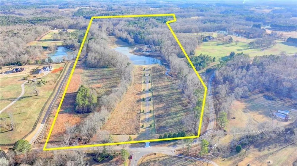 1540 LIPSCOMB ROAD Social Circle, GA 30025