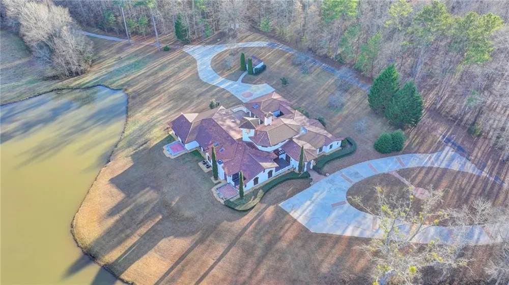 1540 LIPSCOMB ROAD Social Circle, GA 30025