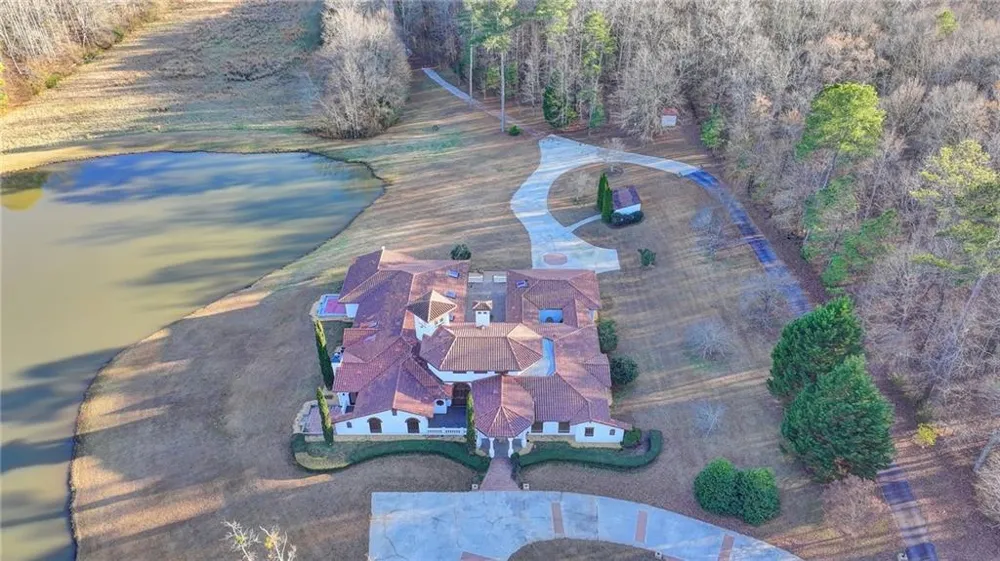 1540 LIPSCOMB ROAD Social Circle, GA 30025