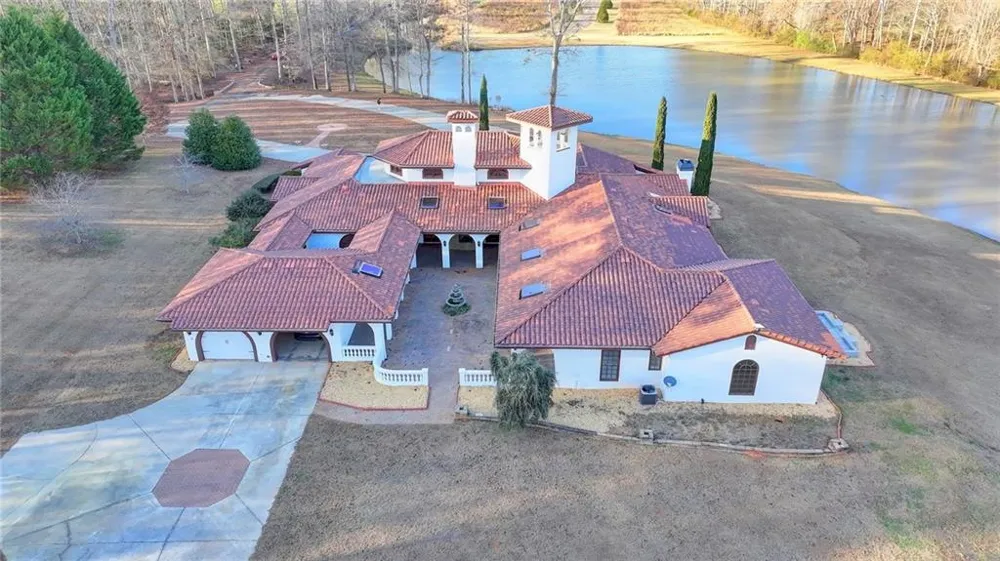 1540 LIPSCOMB ROAD Social Circle, GA 30025