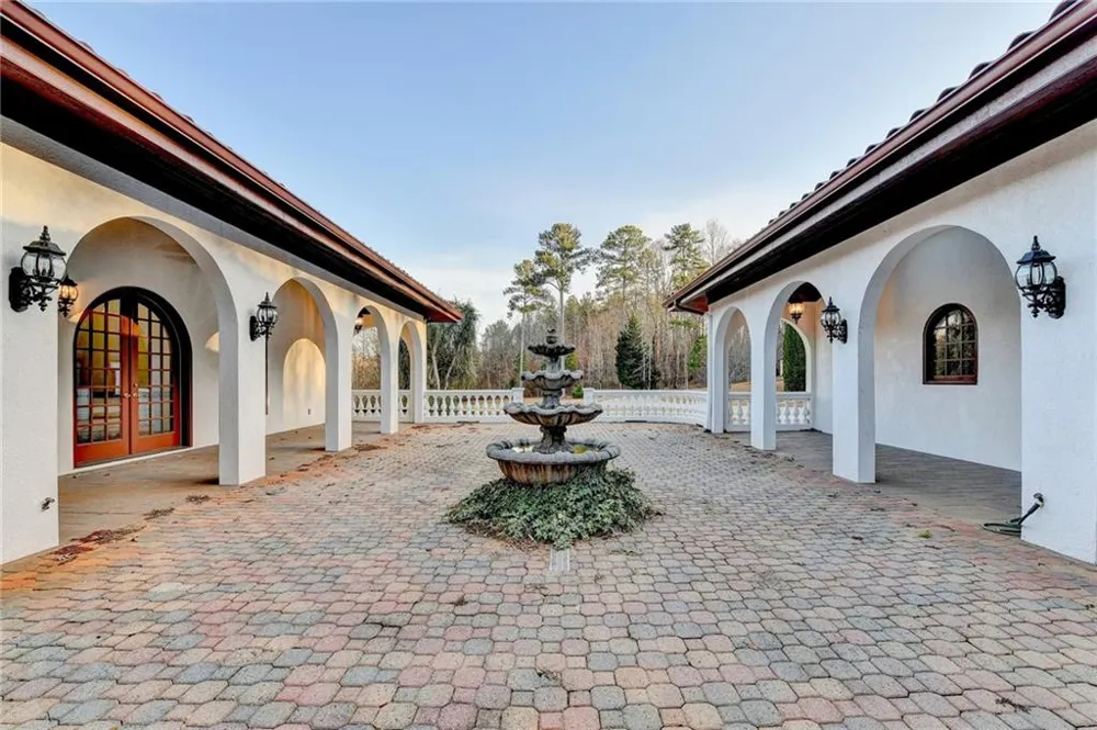 1540 LIPSCOMB ROAD Social Circle, GA 30025