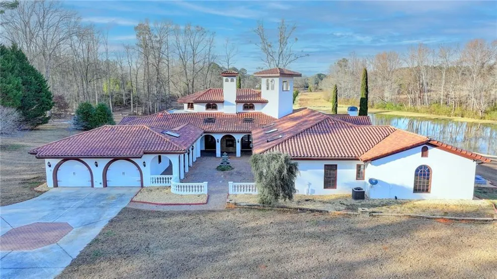 1540 LIPSCOMB ROAD Social Circle, GA 30025