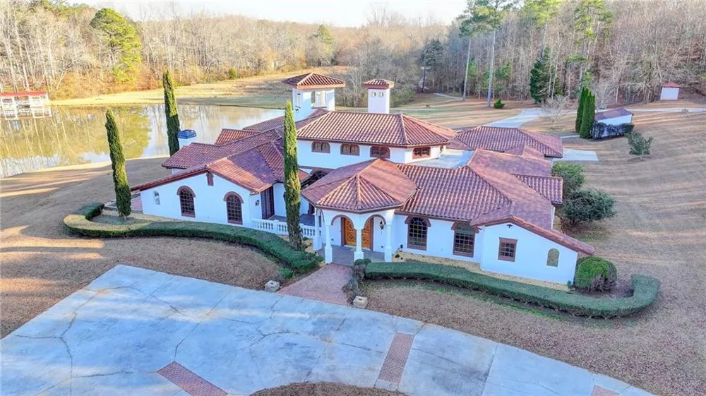 1540 LIPSCOMB ROAD Social Circle, GA 30025