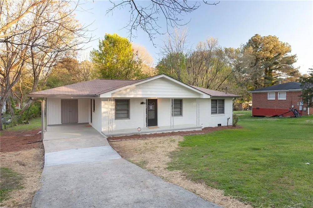 4332 Rob Roy Conley, GA 30288