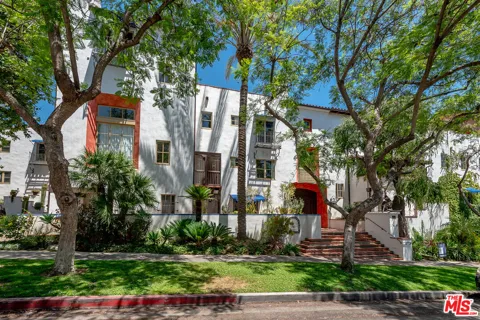 1414 Harper Avenue