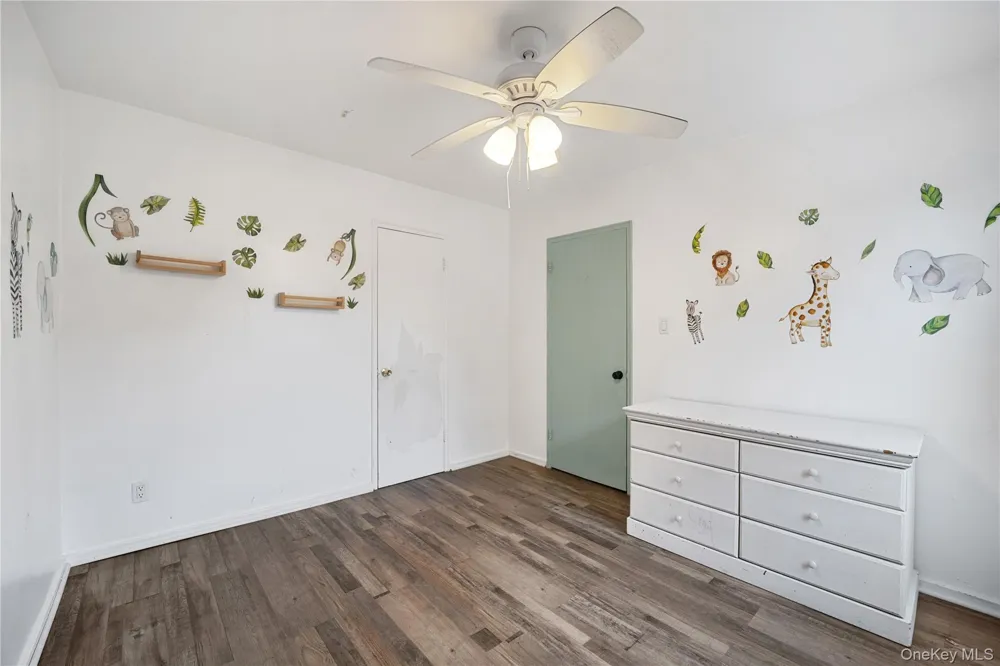 224-02 Stronghurst Avenue #208 Queens Village, NY 11427